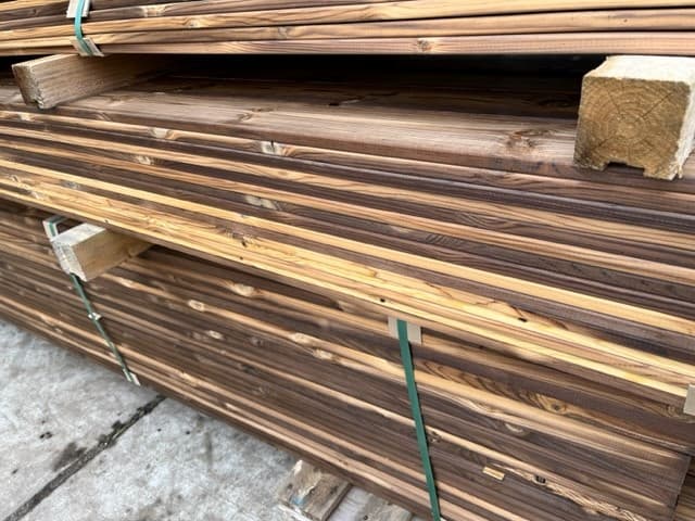 Gemodificeerde scotch Pine planken van 110x15 mm